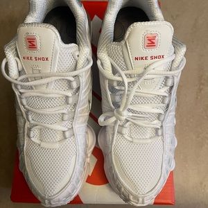 Nike Shox TL mens size 8.5 White/Metallic Silver AR3566-003